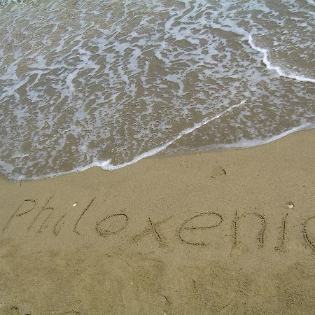 Philoxenia Evgenia Aparthotel วราสนา ภายนอก รูปภาพ