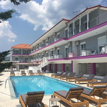 Philoxenia Evgenia Aparthotel วราสนา ภายนอก รูปภาพ